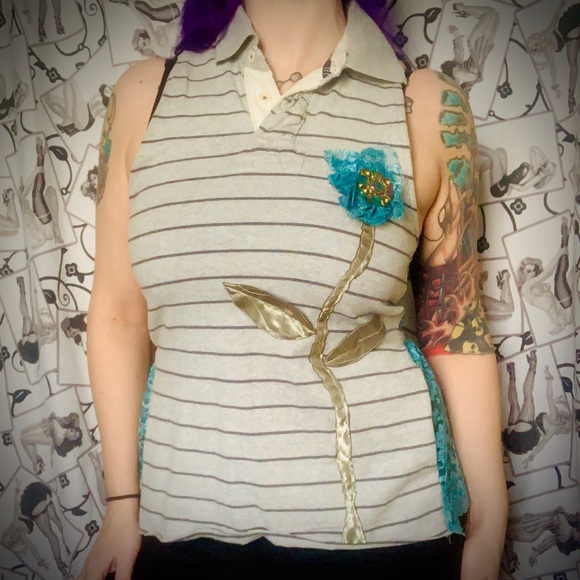 Unique Tank - Picture 1 of 5